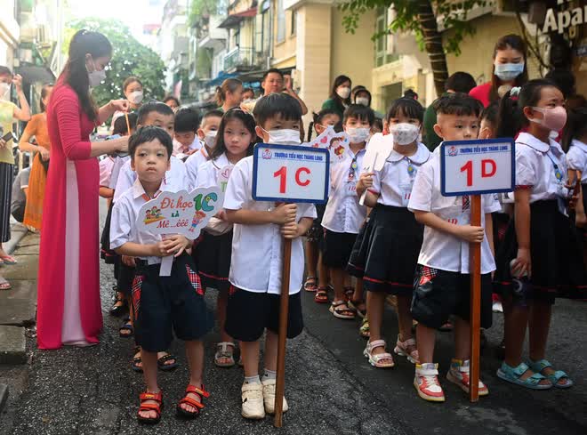 Trong bối cảnh dân số cơ học tại TP.Hồ Chí Minh tiếp tục tăng nhanh, áp lực lên hệ thống giáo dục, đặc biệt ở bậc mầm non và tiểu học, ngày càng lớn. Ảnh minh họa