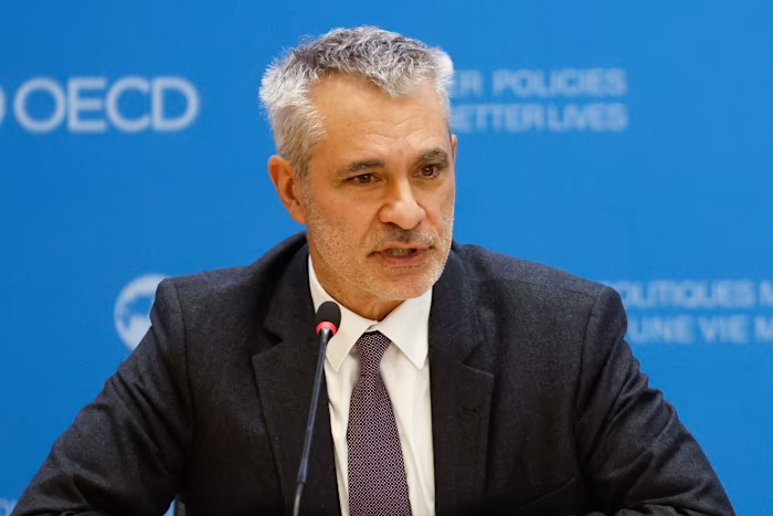 OECD kêu gọi các chính phủ nhanh chóng chấm dứt trợ giá nhiên liệu