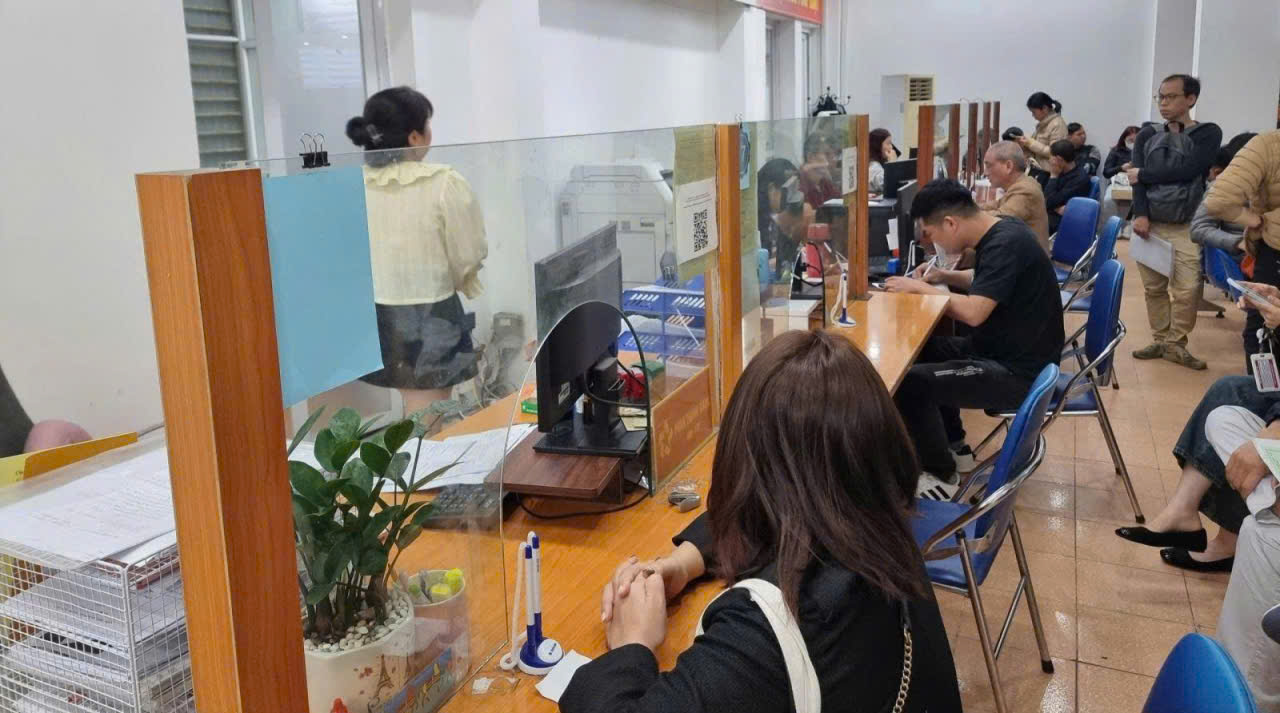 Linh hoạt hơn trong điều kiện hưởng bảo hiểm 6Pg88.com Website Đẳng Cấp Số 1 nhằm đảm bảo quyền lợi cho người PG88 Sòng bạc trực tuyến TOP 1 Việt Nam | Casino, Nổ Hũ. Ảnh: N.D.&nbsp;