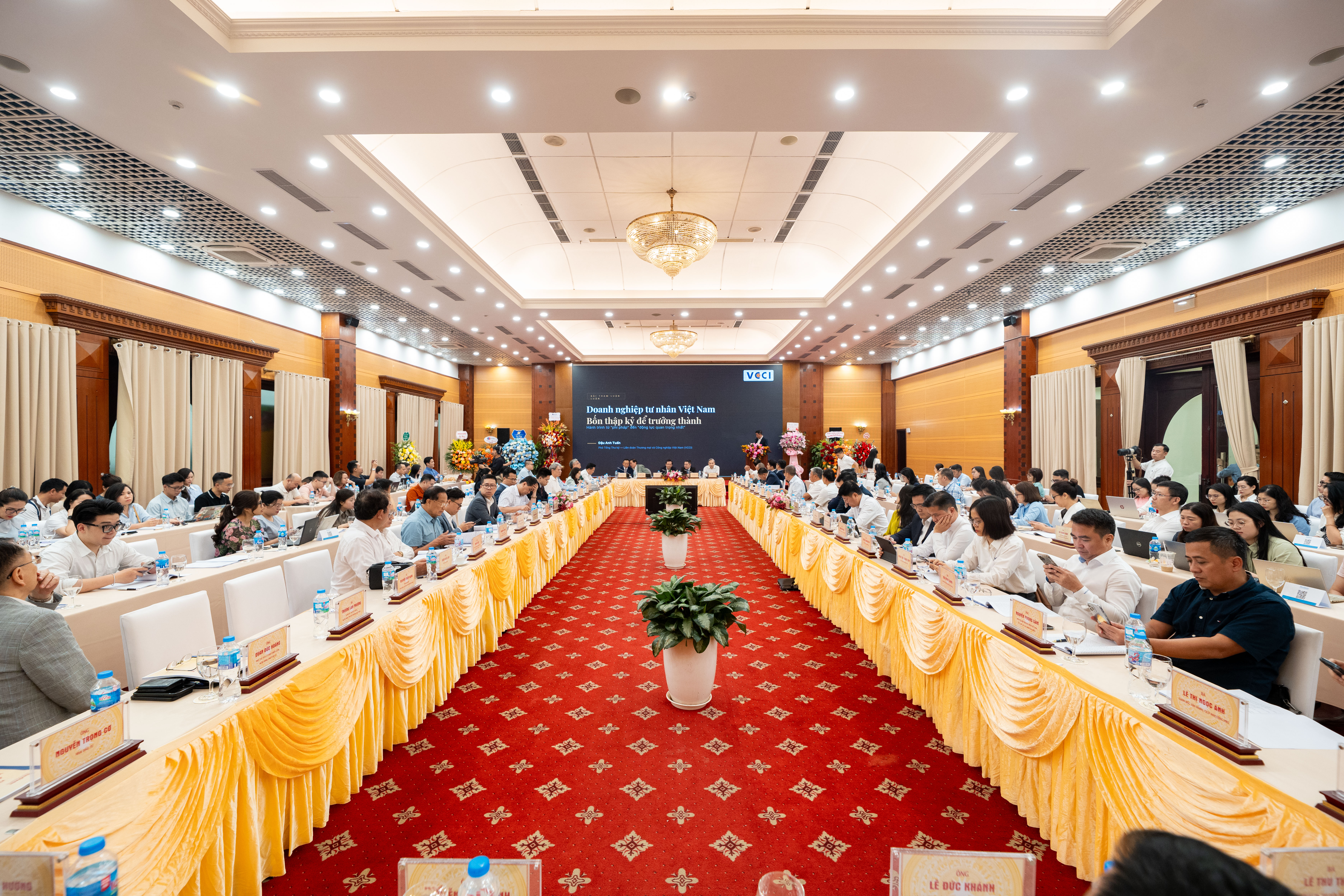 Hội thảo 