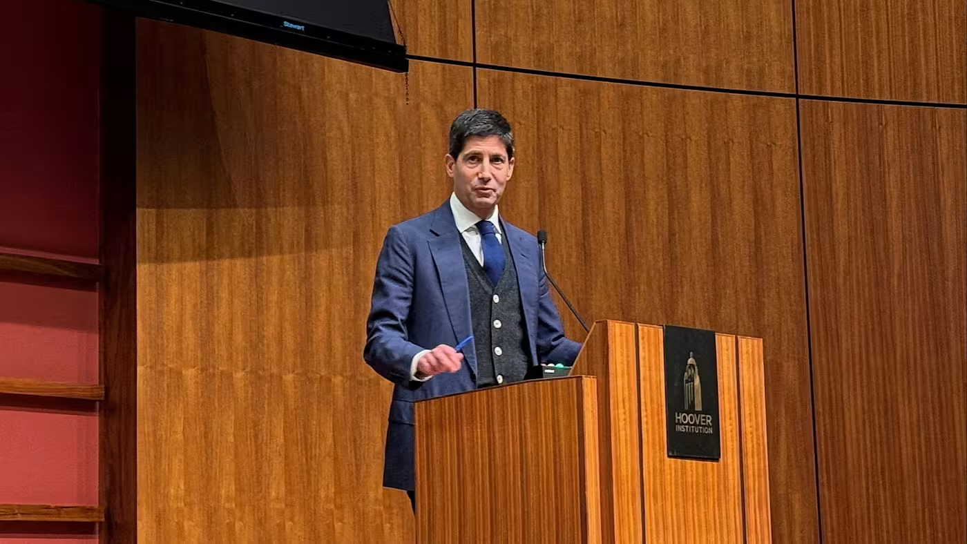 Ông Kevin Warsh - Ảnh: Reuters