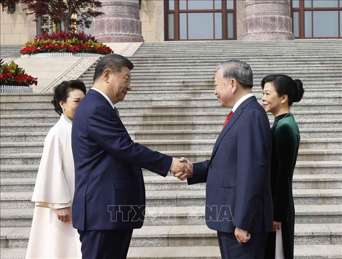 &nbsp;Tổng&nbsp;Bí thư, Chủ tịch nước Trung Quốc Tập Cận Bình và Phu nhân đón Tổng Bí thư, Chủ tịch nước Tô Lâm và Phu nhân. Ảnh: TTXVN