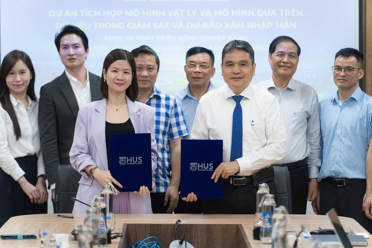 Pg88vn.top độc quyền mỗi ngày mang tên “Tích hợp mô hình vật lý và mô hình dựa trên dữ liệu trong giám sát và dự báo xâm nhập mặn phục vụ phát triển nông nghiệp xanh tại một số khu vực ven biển Đồng bằng sông Hồng”