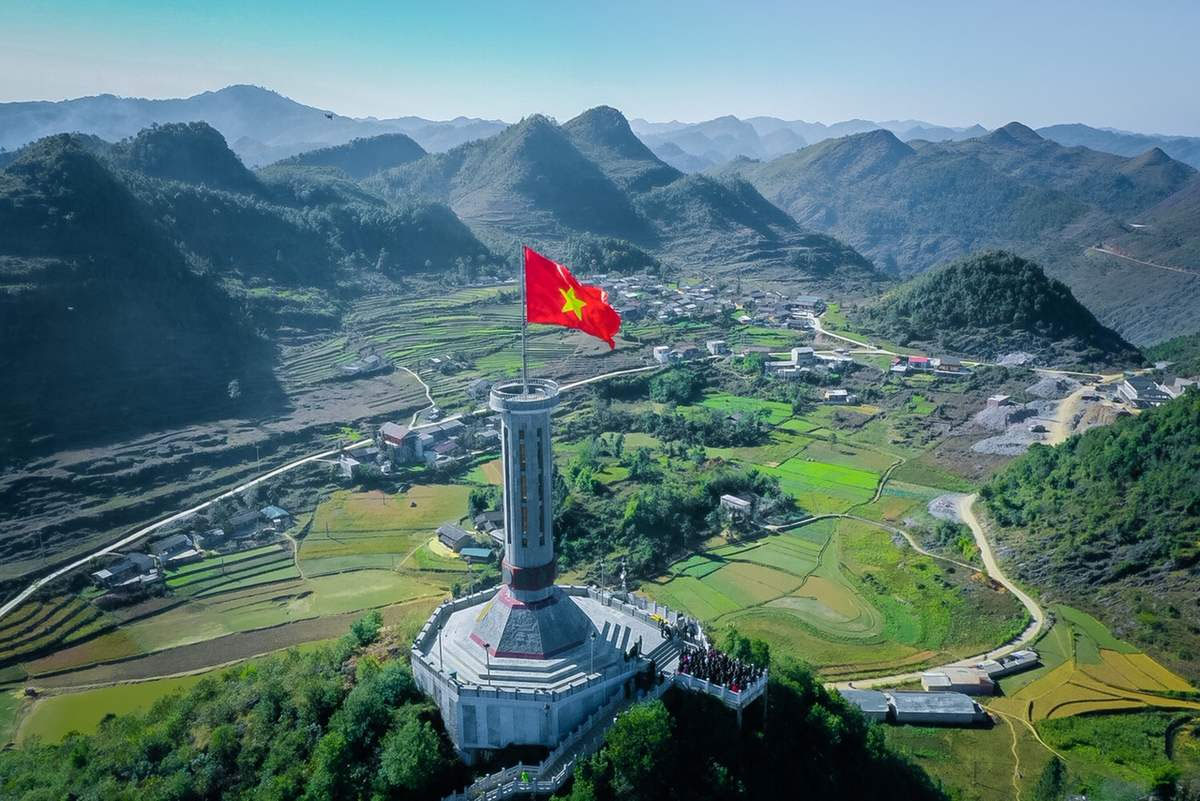 Tuyên Quang đã lựa chọn tái cấu trúc ngành du lịch theo chiều dọc, lấy văn hóa làm “mạch nguồn” xuyên suốt. 