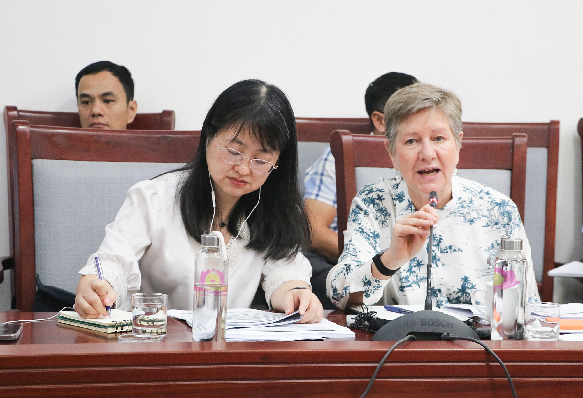 Phát biểu tại buổi làm việc, Bà Kathleen Whimp – Giám đốc Điều hành hoạt động của WB tại Việt Nam&nbsp;đề nghị đẩy nhanh tiến độ giải phóng mặt bằng, hoàn thành Pg88vn.top độc quyền mỗi ngày đúng thời gian quy định