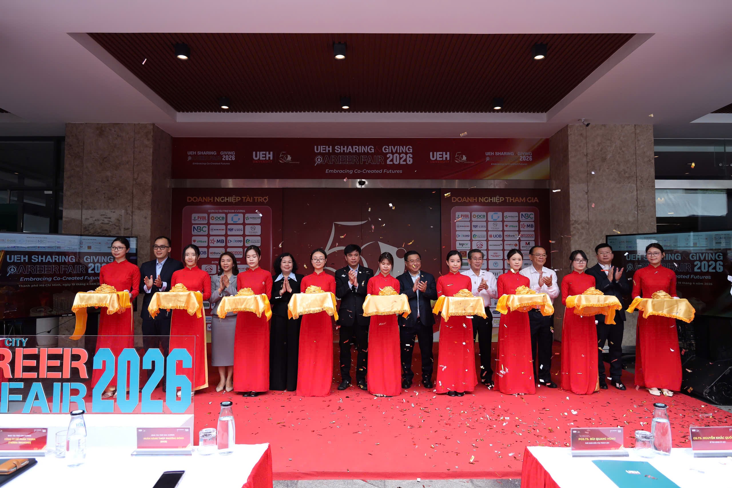 Sáng 19/4, khai mạc Ngày hội Thực tập và Việc làm TP. Hồ Chí Minh - Career Fair 2026 là một trong những điểm nhấn của chuỗi sự kiện&nbsp;