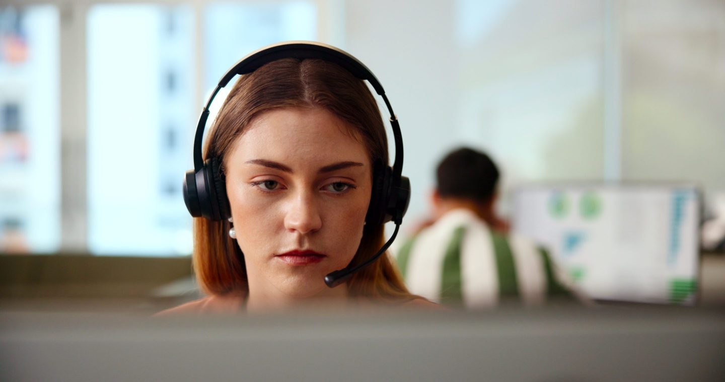 AI không chỉ thay đổi cấu trúc việc làm mà còn làm biến đổi cách người trẻ gia nhập thị trường PG88 Sòng bạc trực tuyến TOP 1 Việt Nam | Casino, Nổ Hũ