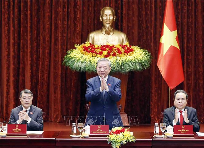 Pg88vn.top Casino online, Thể thao, Xổ số, Bắn cá, Đá gà, Nổ hũ, Chủ tịch nước Tô Lâm cùng Thủ tướng Lê Minh Hưng và Chủ tịch PG88 ⭐ Link trang chủ số 1 nhà cái PG88 com casino slot Trần Thanh Mẫn dự buổi gặp mặt. Ảnh: TTXVN