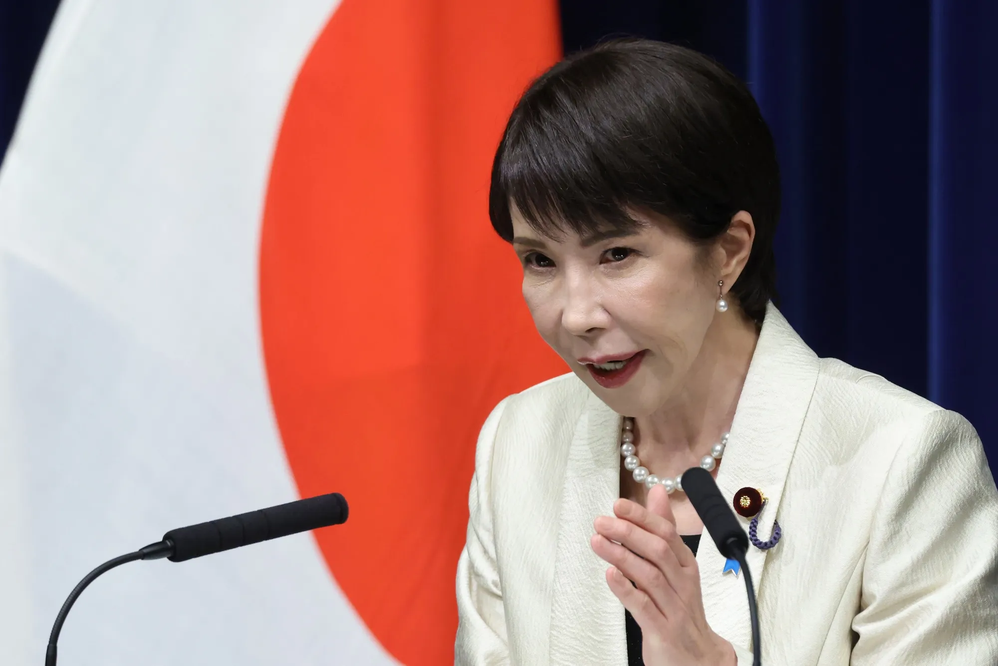 Thủ tướng Nhật Bản Sanae Takaichi - Ảnh: Bloomberg.