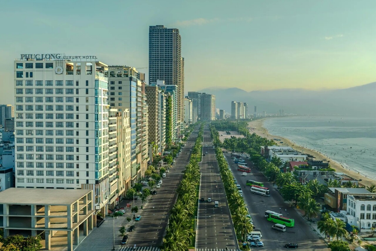 Nhiều khách sạn trên đường ven biển tại Đà Nẵng không còn phòng trống nào trong kỳ nghỉ lễ sắp tới.&nbsp;