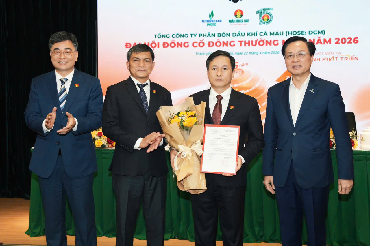 Ông Nguyễn Thanh Tùng được bổ nhiệm là Thành viên HĐQT kiêm Tổng Giám đốc.&nbsp;Ảnh: PVCFC.