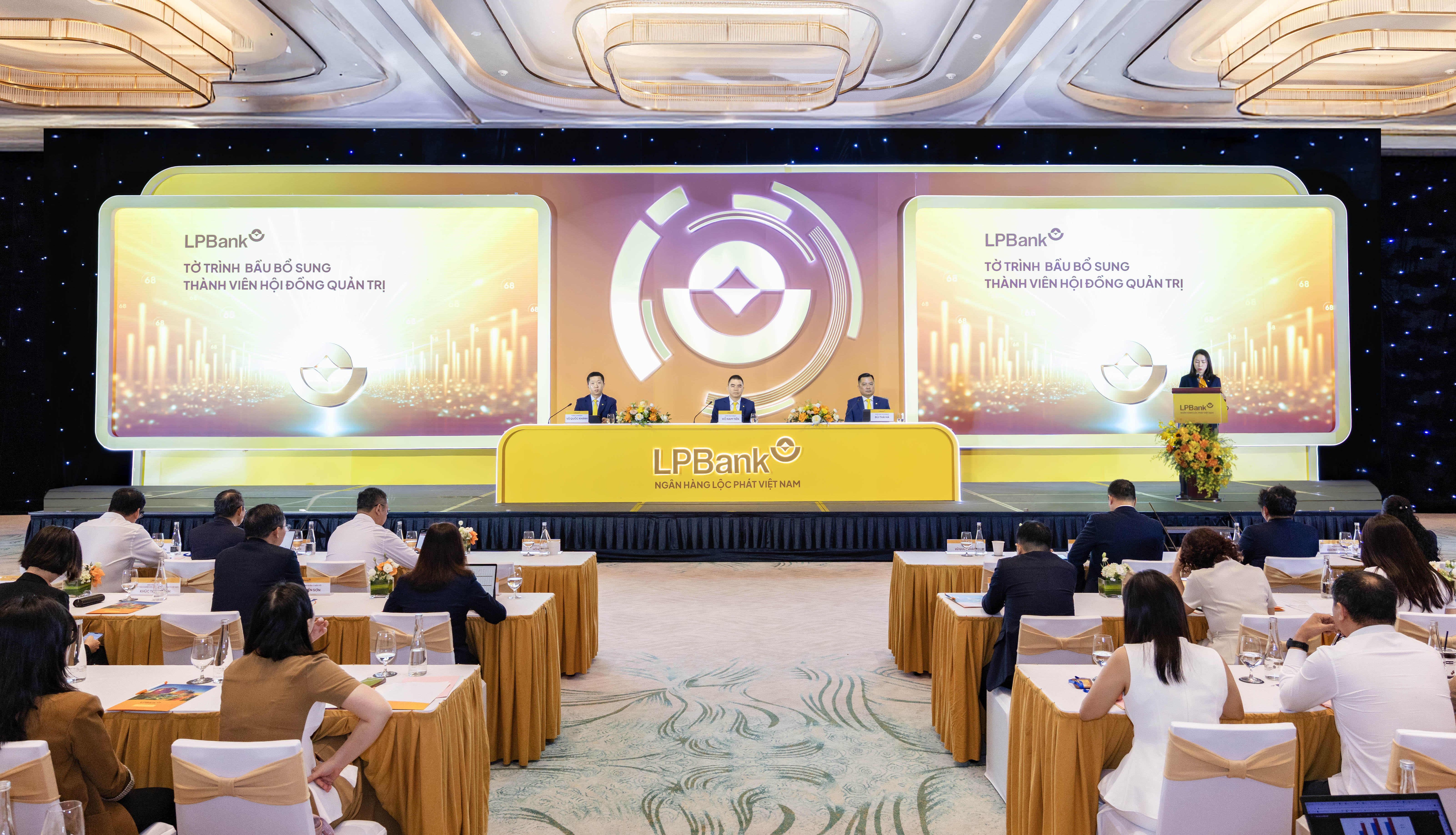 Đại hội đồng cổ đông thường niên năm 2026 của LPBank thông qua kế hoạch mở rộng hoạt động tại VIFC.