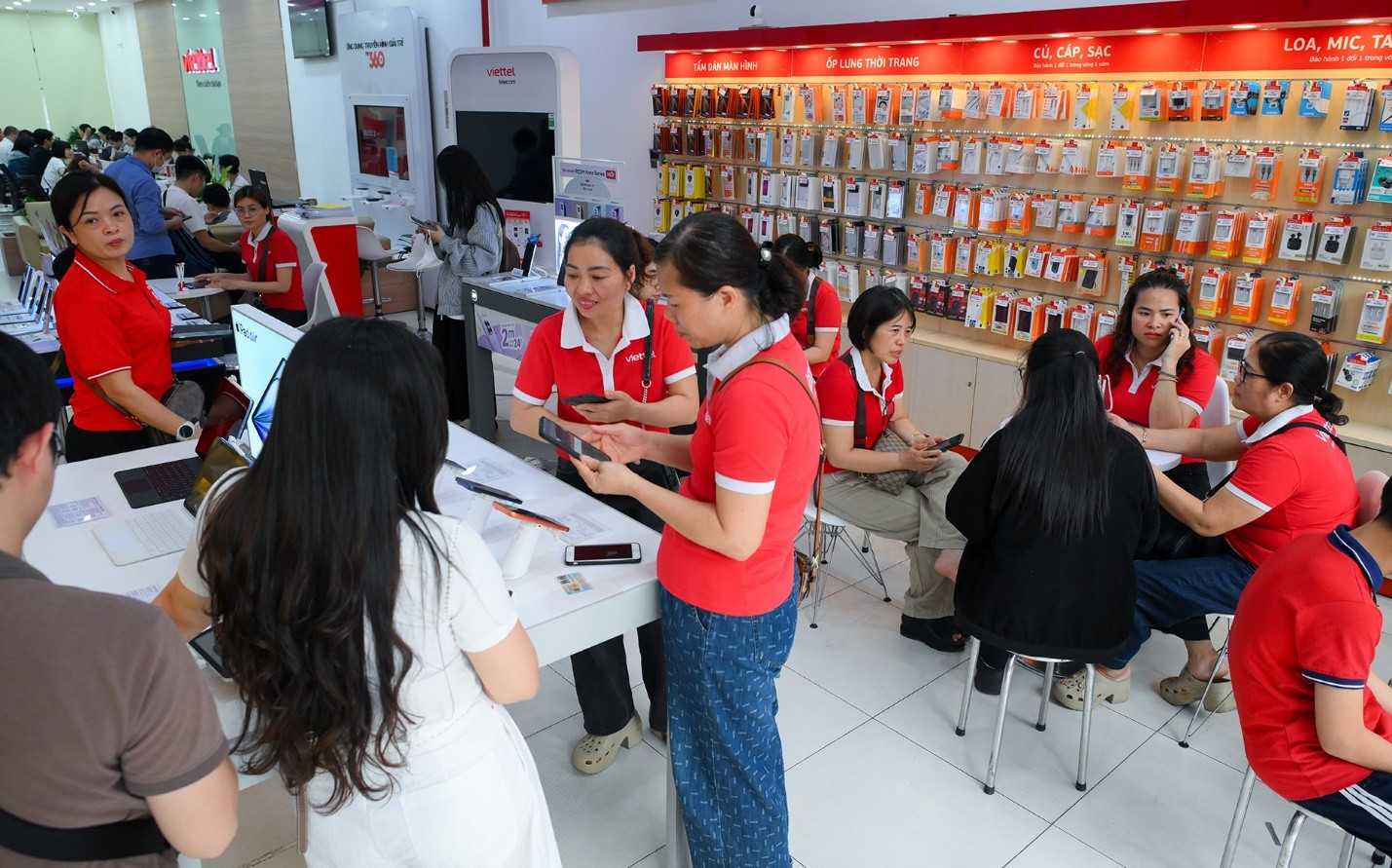 Ảnh: Viettel.