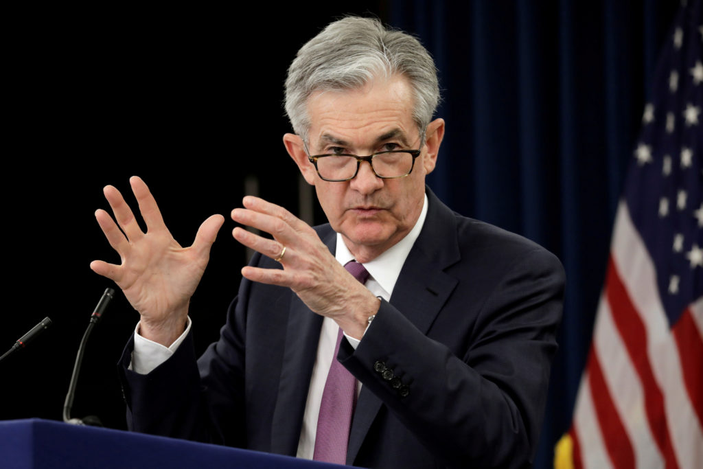 Chủ tịch Fed Jerome Powell đứng trước quyết định lớn cuối cùng: Rời đi hay ở lại?