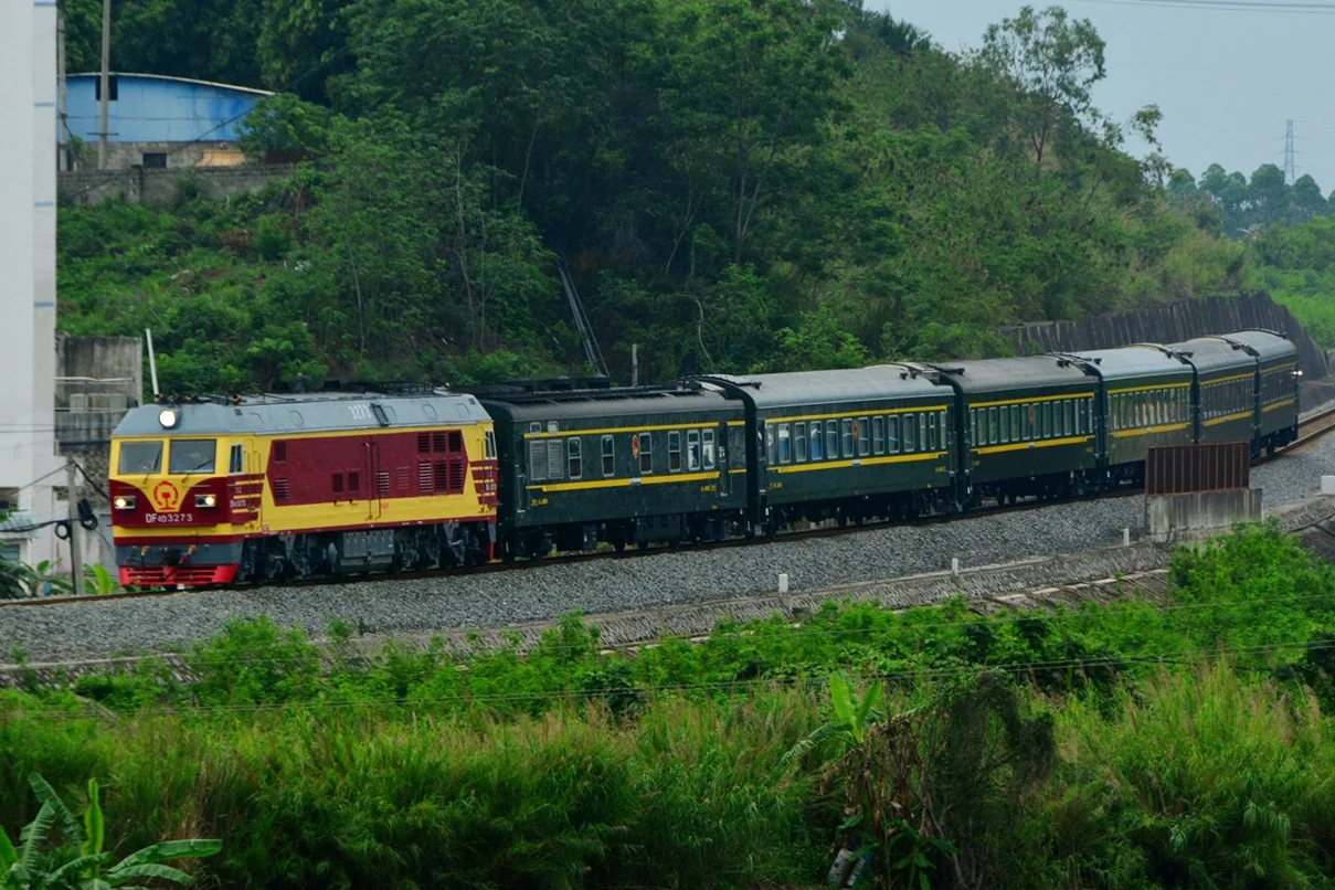 Sau một năm khôi phục, tuyến tàu liên vận Hà Nội - Nam Ninh phục vụ hơn 25.000 lượt khách. Ảnh: Đường sắt Việt Nam.