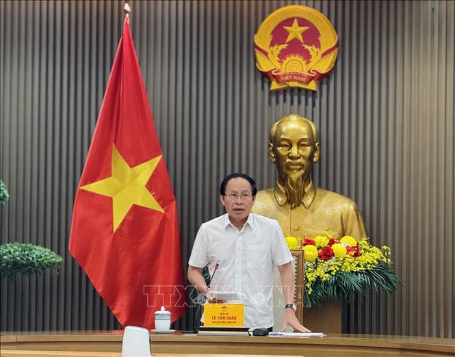 Phó Thủ tướng Lê Tiến Châu phát biểu tại cuộc họp. Ảnh: TTXVN.