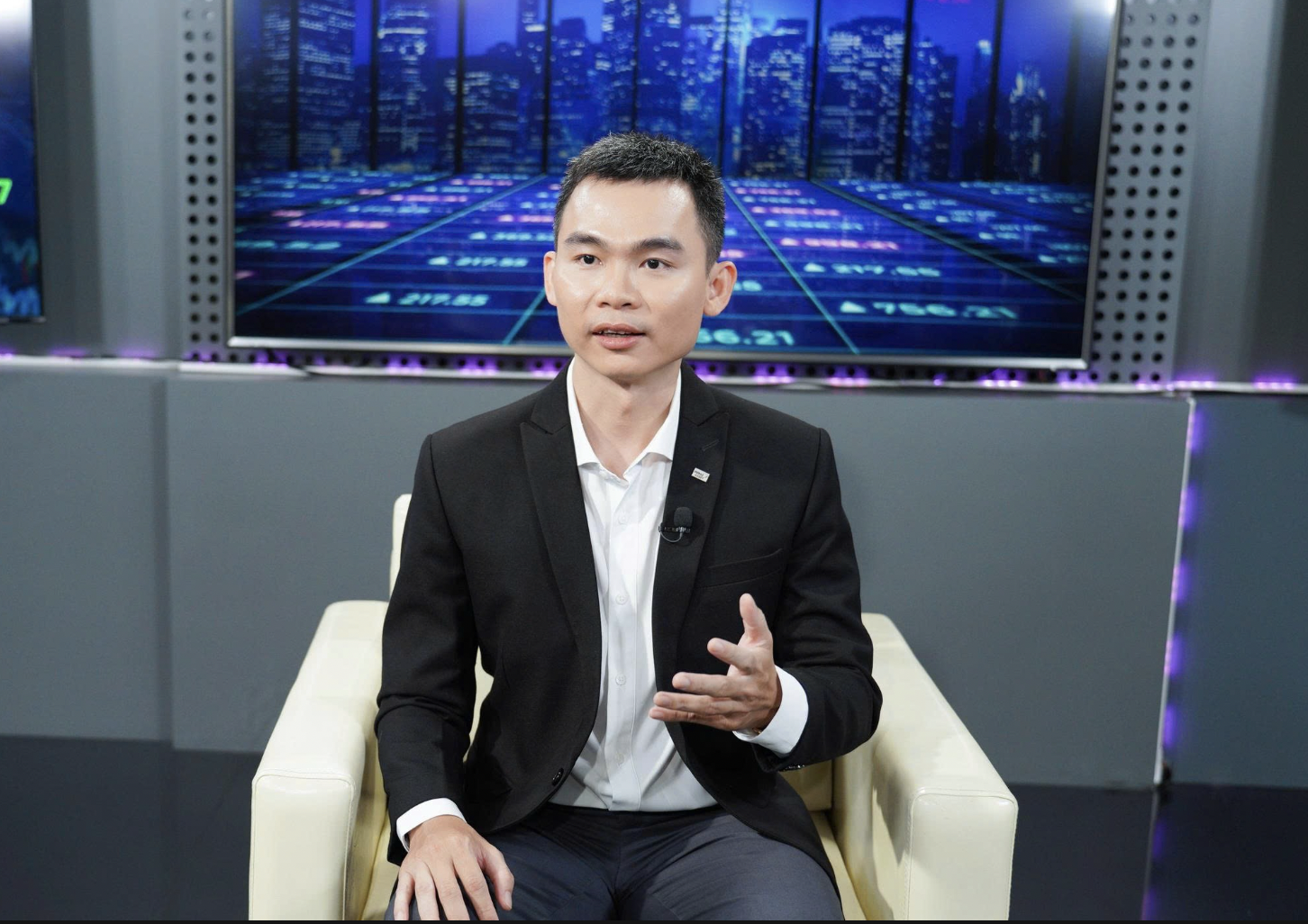 Ông Đinh Minh Trí, Giám đốc Phân tích Khối Khách hàng cá nhân, Công ty CP 6Pg88.com nhà cái Mirae Asset (MAS). 