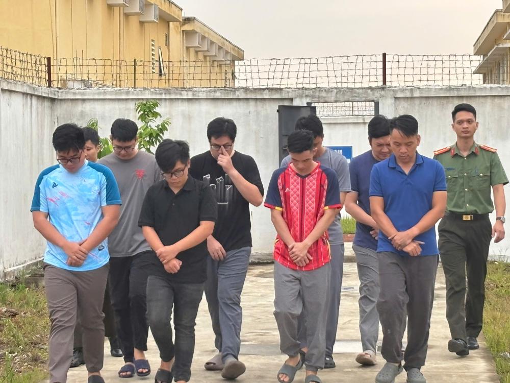 Bắt đường dây đánh bạc, rửa tiền xuyên quốc gia quy mô hơn 2.250 tỷ đồng
