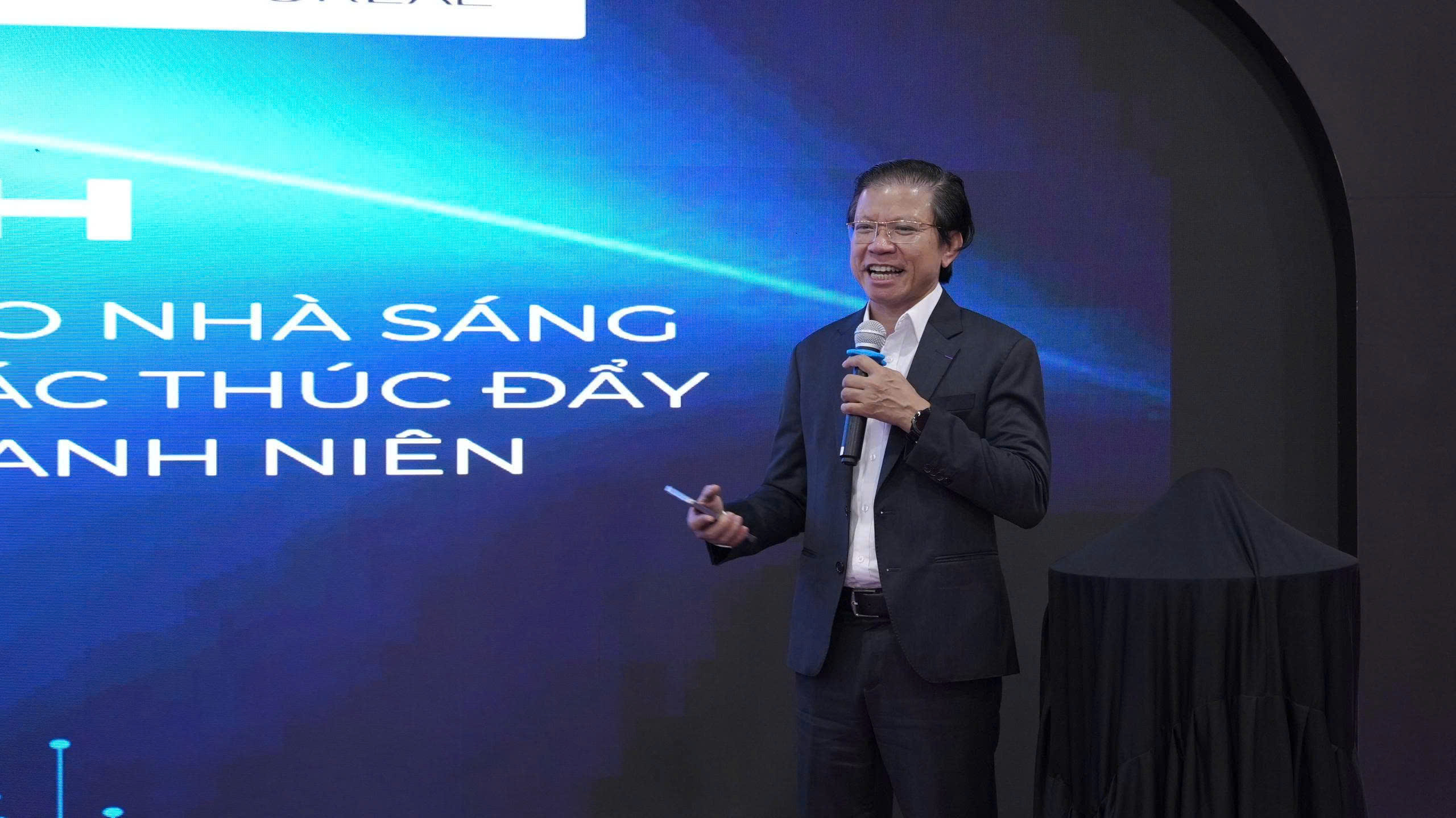 GS.TS Hoàng Anh Tuấn, Hiệu trưởng Trường Đại học Khoa học PG88 nổ hũ và Nhân văn.