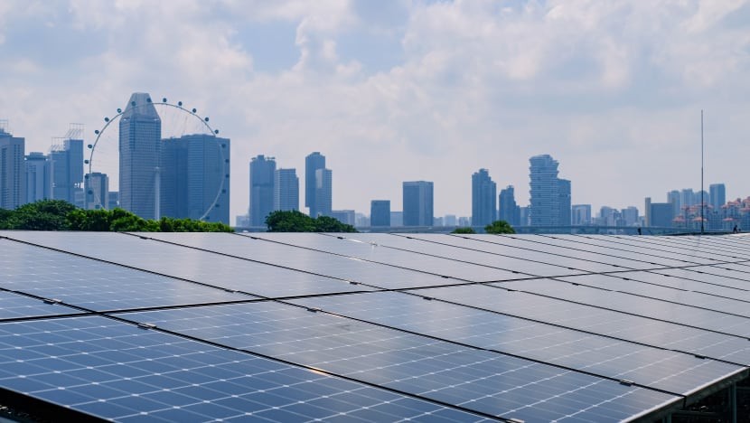 Singapore đang tận dụng tối đa mái nhà, hồ chứa nước và không gian PG88 Trang chủ nhà cái top 1 để mở rộng điện mặt trời. Ảnh: CNA