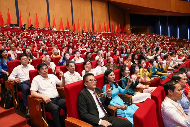 Các đại biểu tham dự đại hội.