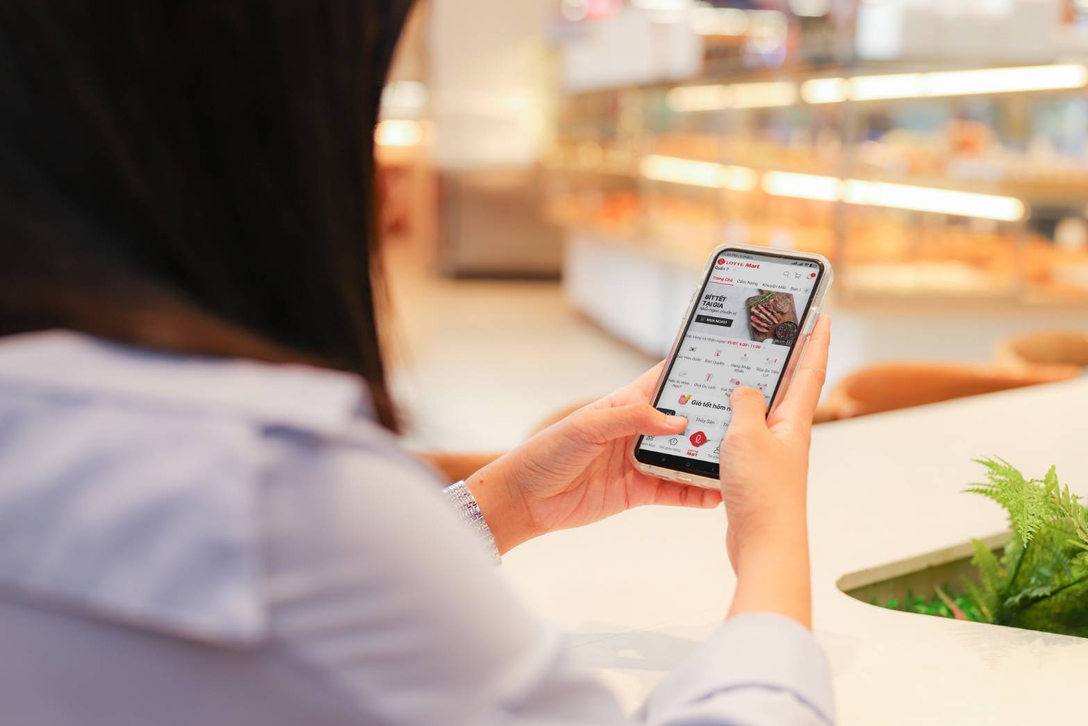 Phiếu thanh toán điện tử được phát hành trên ứng dụng LOTTE MART Online. Ảnh:&nbsp;LOTTE MART.