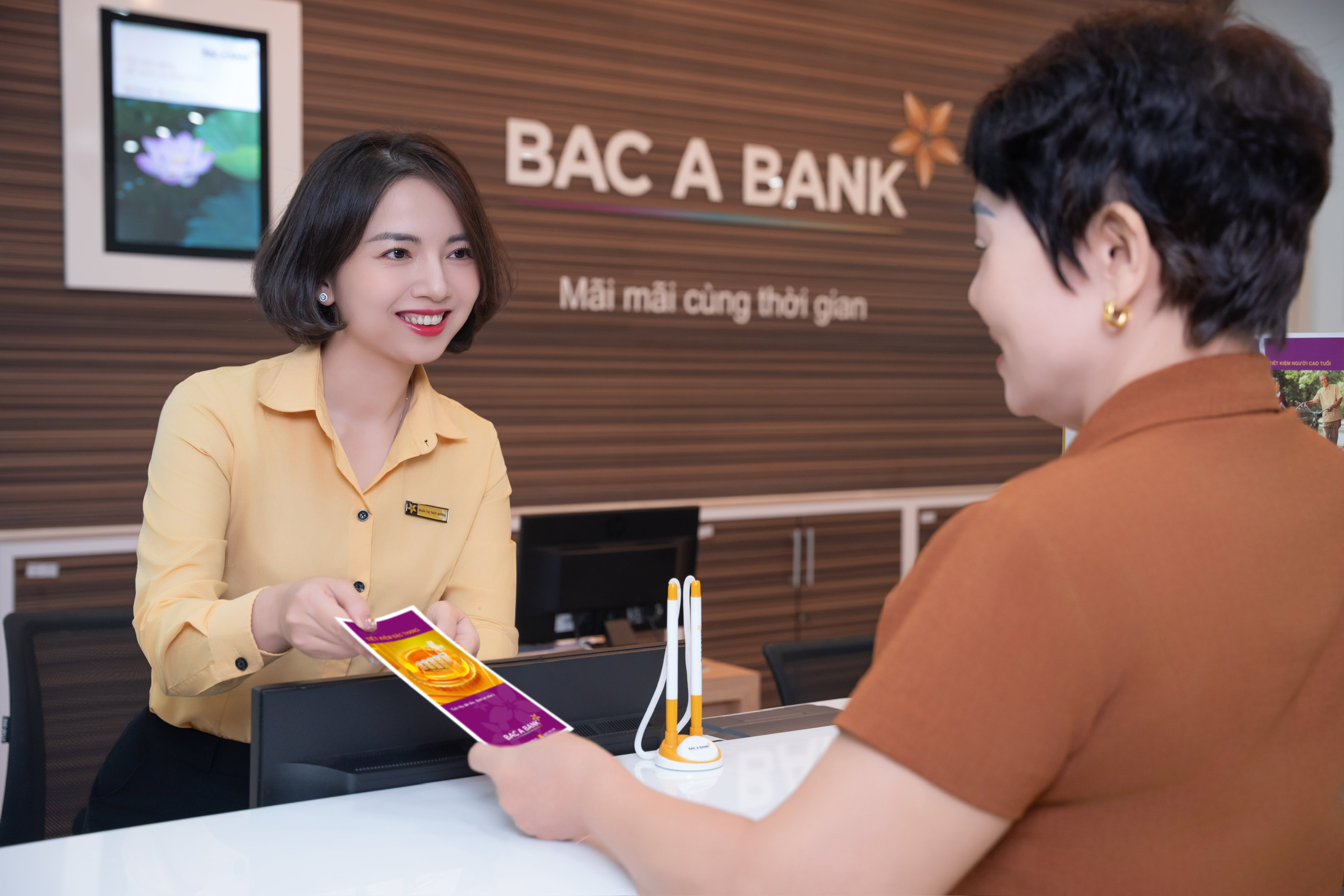 BAC A BANK ra mắt “Tiết kiệm Bậc thang”: Từ “giữ tiền an toàn” đến tối ưu dòng tiền nhàn rỗi 