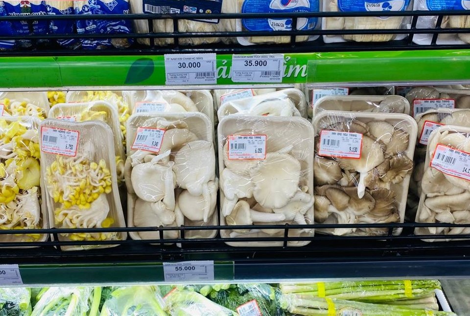Các mặt hàng nấm của&nbsp;Krông Ana được Central Retail trưng bày với bộ nhận diện thương hiệu riêng biệt.
