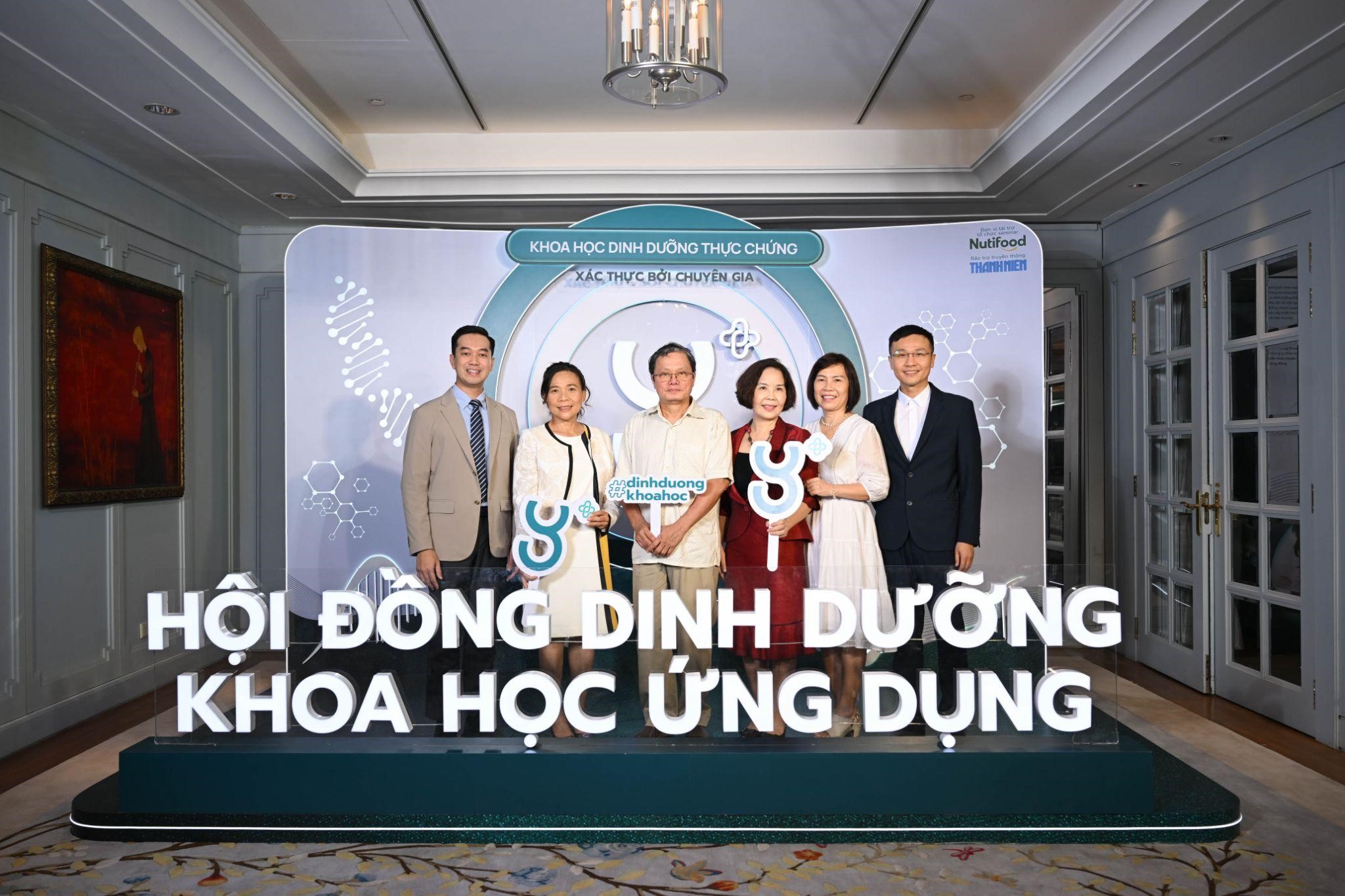 Nutifood đồng hành cùng Hội đồng Dinh dưỡng Khoa học ứng dụng với vai trò nhà tài trợ cho các hoạt động hội thảo chuyên ngành. Ảnh:&nbsp;Nutifood.
