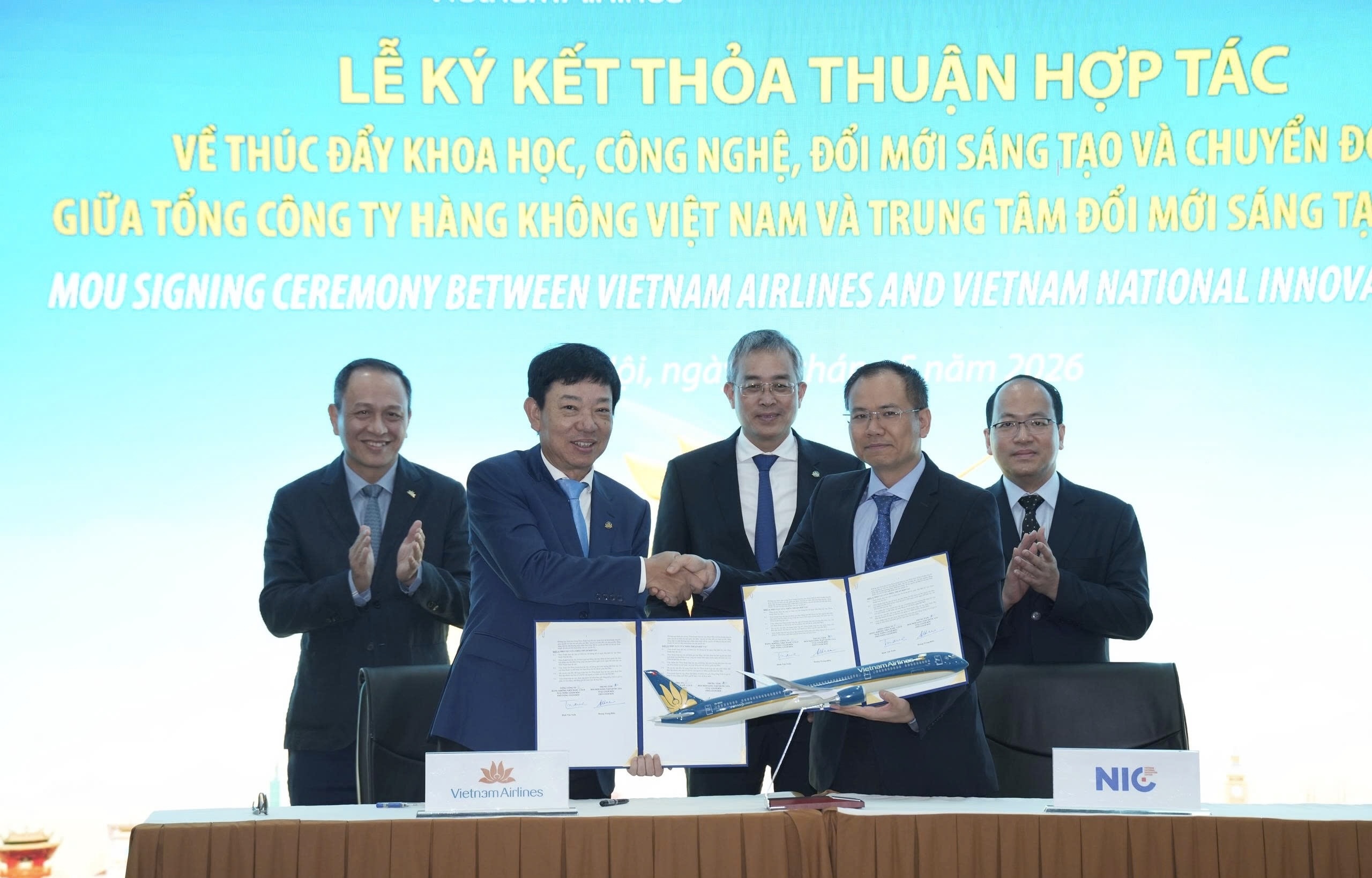 Vietnam Airlines và Trung tâm Đổi mới sáng tạo Quốc gia đã ký kết Thỏa thuận hợp tác về thúc đẩy khoa học, Link Đăng Nhập PG88 Chính Thức 2026;, đổi mới sáng tạo và chuyển đổi số.