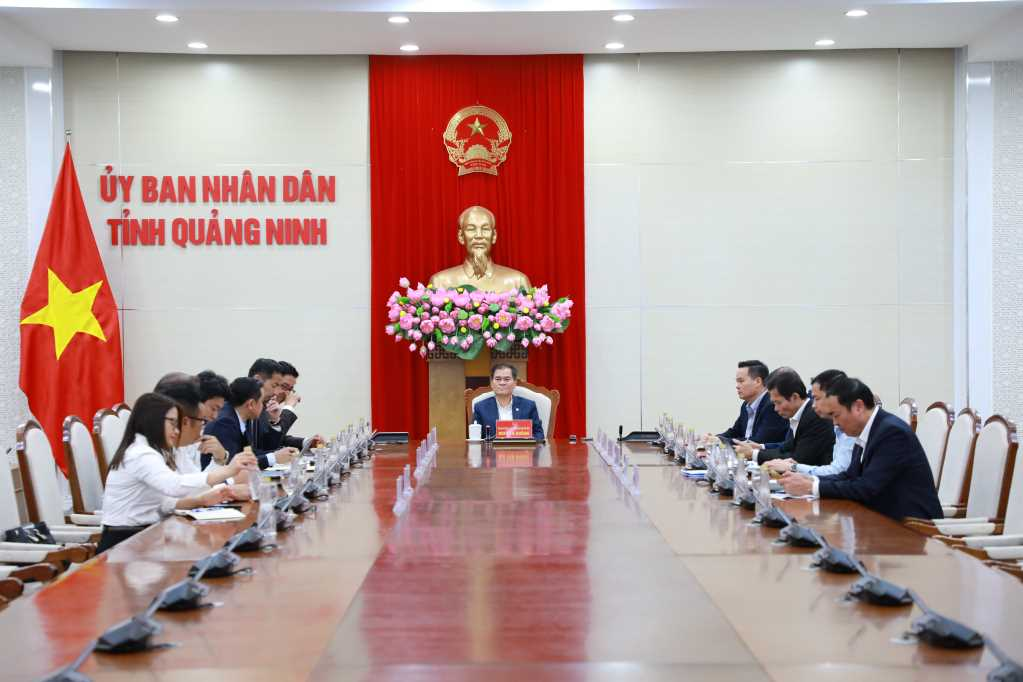 Phó Bí thư Tỉnh ủy, Chủ tịch UBND tỉnh Quảng Ninh Bùi Văn Khắng tại buổi Pg88hi Thể Thao, Bóng Đá, Casino, Nổ Hũ, Xổ Số với đại diện lãnh đạo Tập đoàn Amata (Thái Lan) và Tập đoàn Marubeni (Nhật Bản) . (Ảnh:UBND tỉnh Quảng Ninh)