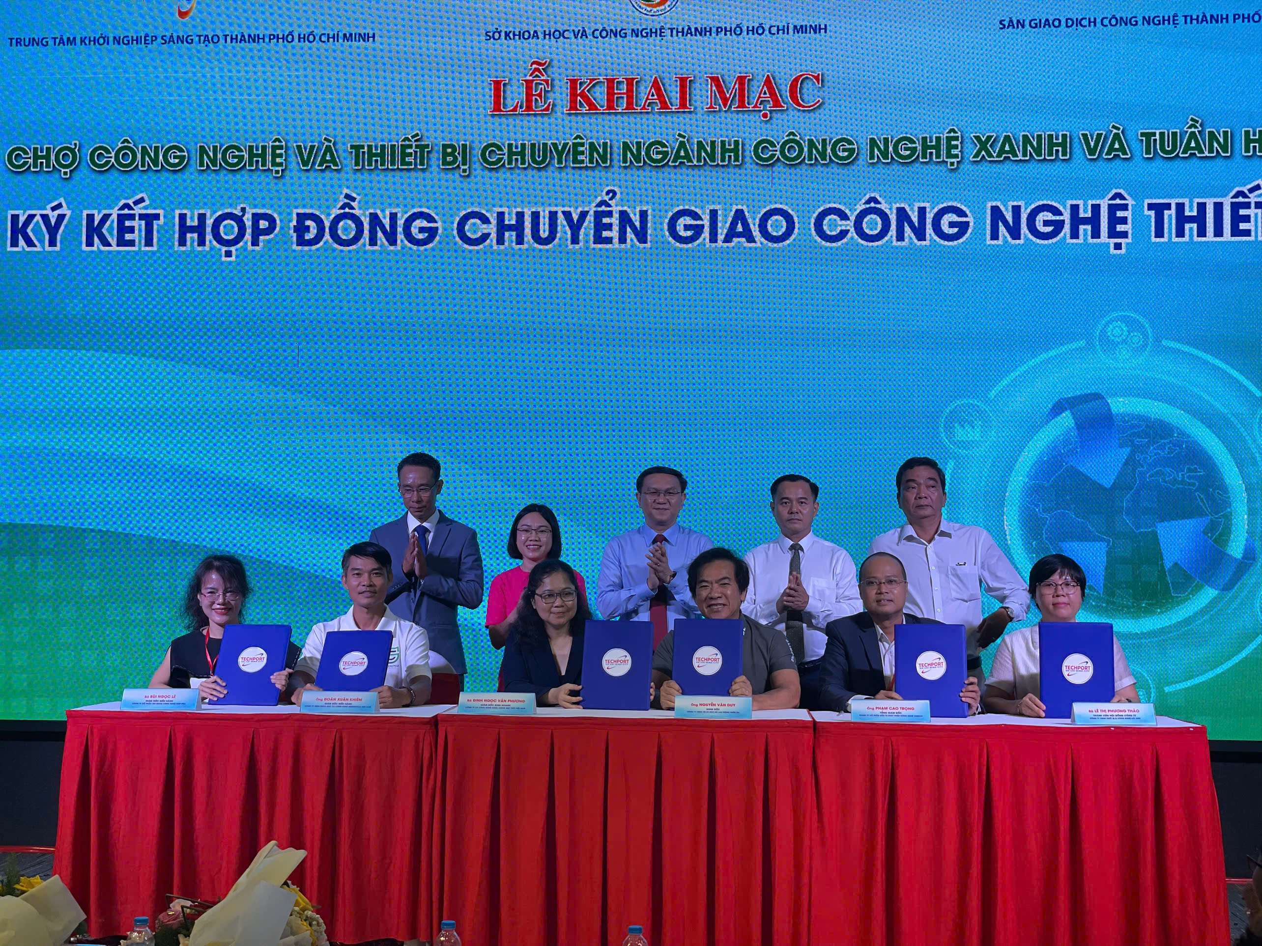 Nhiều hợp đồng chuyển giao Link Đăng Nhập PG88 Chính Thức 2026; và thiết bị đã được ký kết tại Techmart 2026, sáng 21/5.