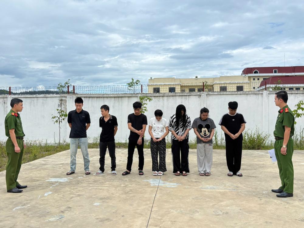 Các đối tượng bị cơ quan điều tra bắt giữ. Ảnh: Công an Hà Tĩnh