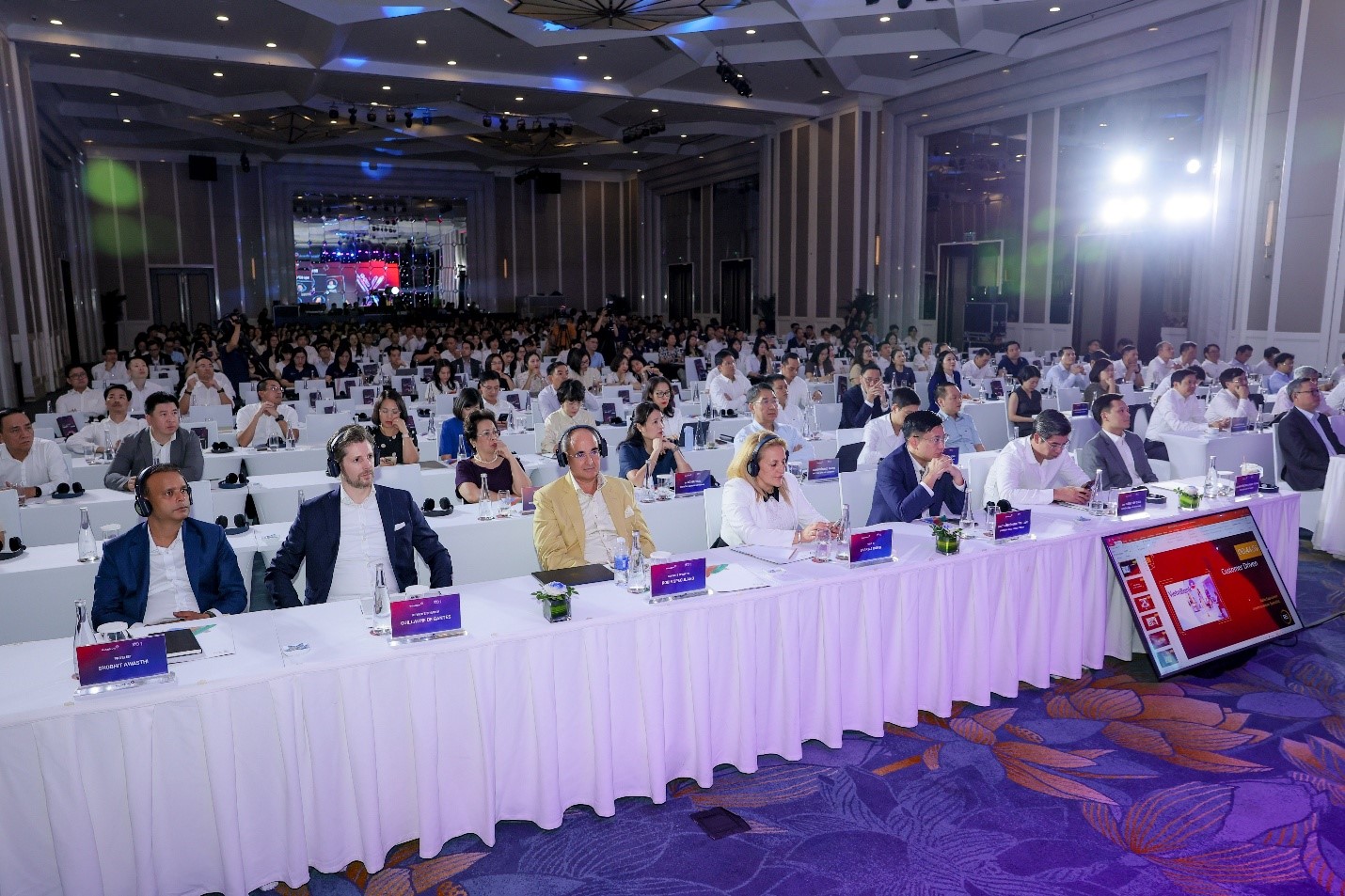 Khi AI và dữ liệu tái định hình quan hệ khách hàng trong ngành 88PG88 ưu đãi hấp dẫn mỗi ngày 