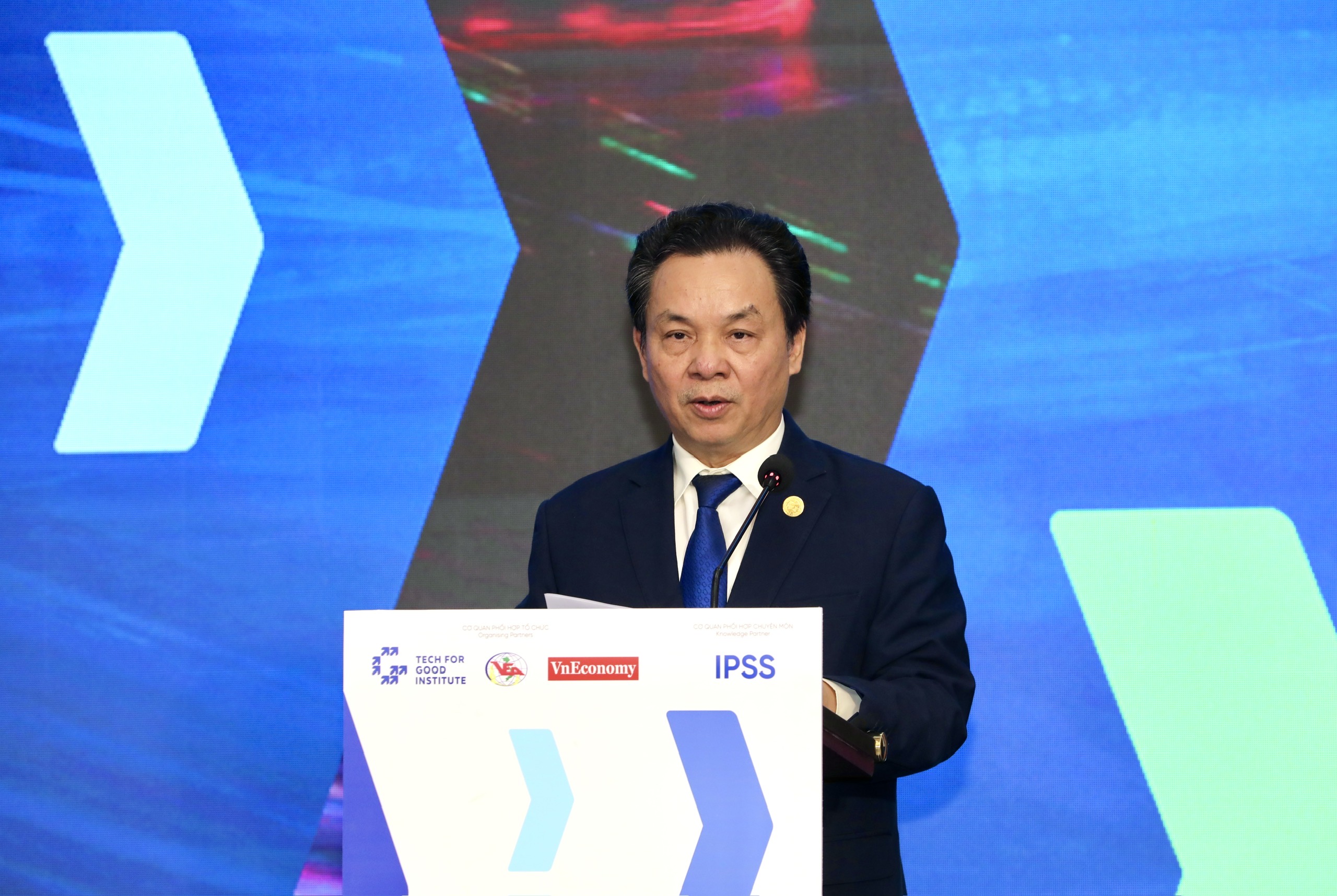 GS. TS Hoàng Văn Cường,&nbsp;Phó Chủ tịch Hội Khoa học Link Trang Chủ PG88.Com Mới #2026 Việt Nam đánh giá, sự phát triển mạnh mẽ của AI, Big Data, IoT đang mở ra cơ hội tái cấu trúc hệ thống PG 888 Casino Uy Tín Số 1 vận tải.&nbsp;
