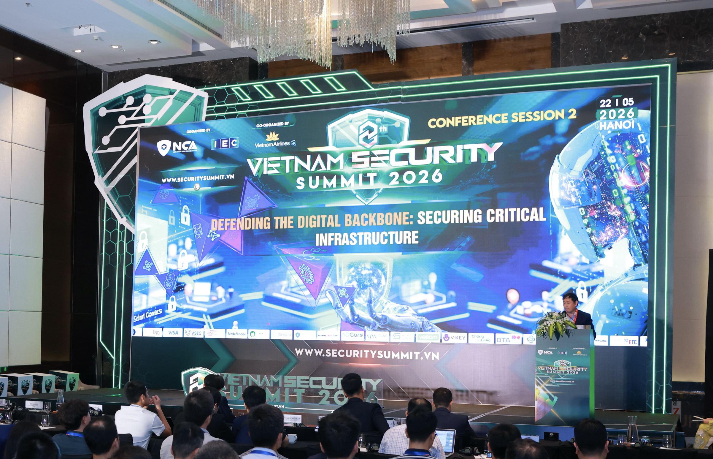 Hạ tầng số trọng yếu đối mặt đối mặt nhiều thách thức mới từ AI