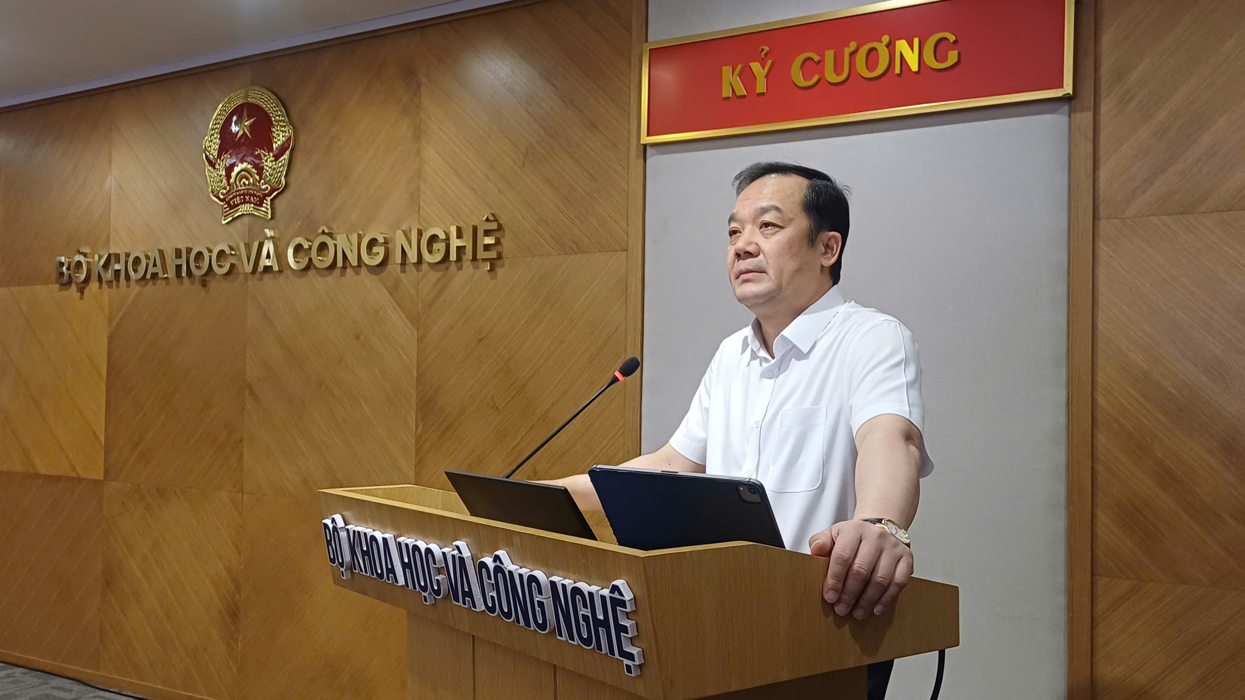 Sửa đổi Luật Bưu chính bảo đảm 