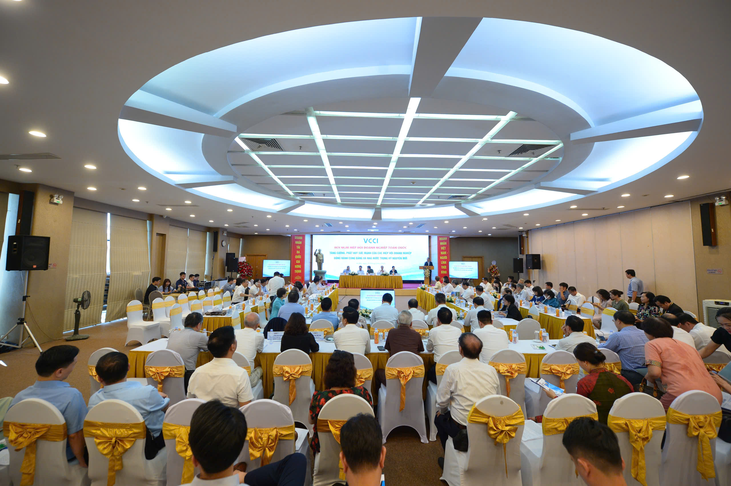 Cả nước hiện ghi nhận khoảng trên 700 Hiệp hội PG88 Link Dễ Nhớ Pg88.com, Hiệp hội doanh nhân.