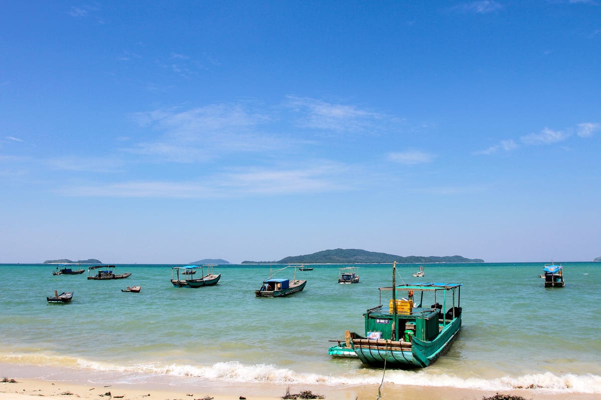 Cô Tô cũng đang làm mới du lịch biển đảo theo hướng trải nghiệm và thông minh hơn.