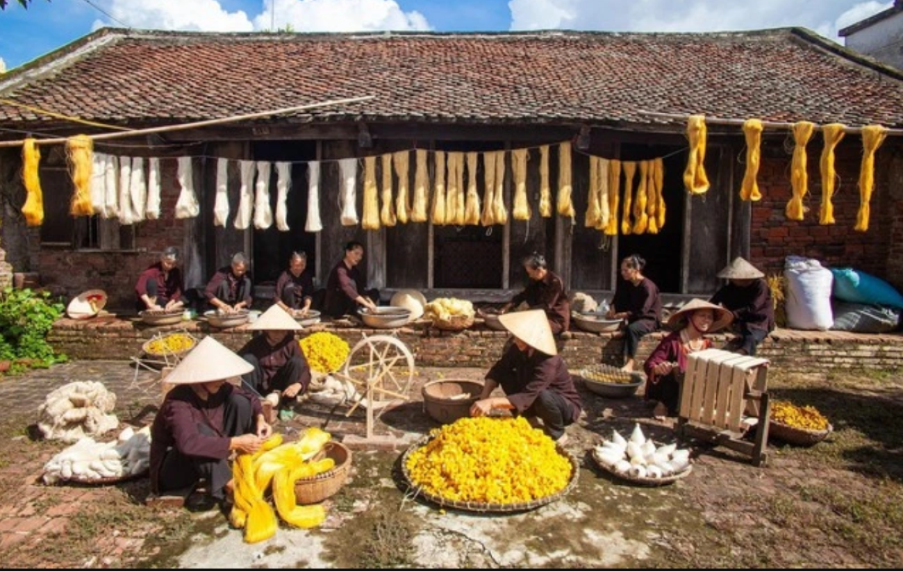 Hoàn thiện thể chế để làng nghề phát triển bền vững