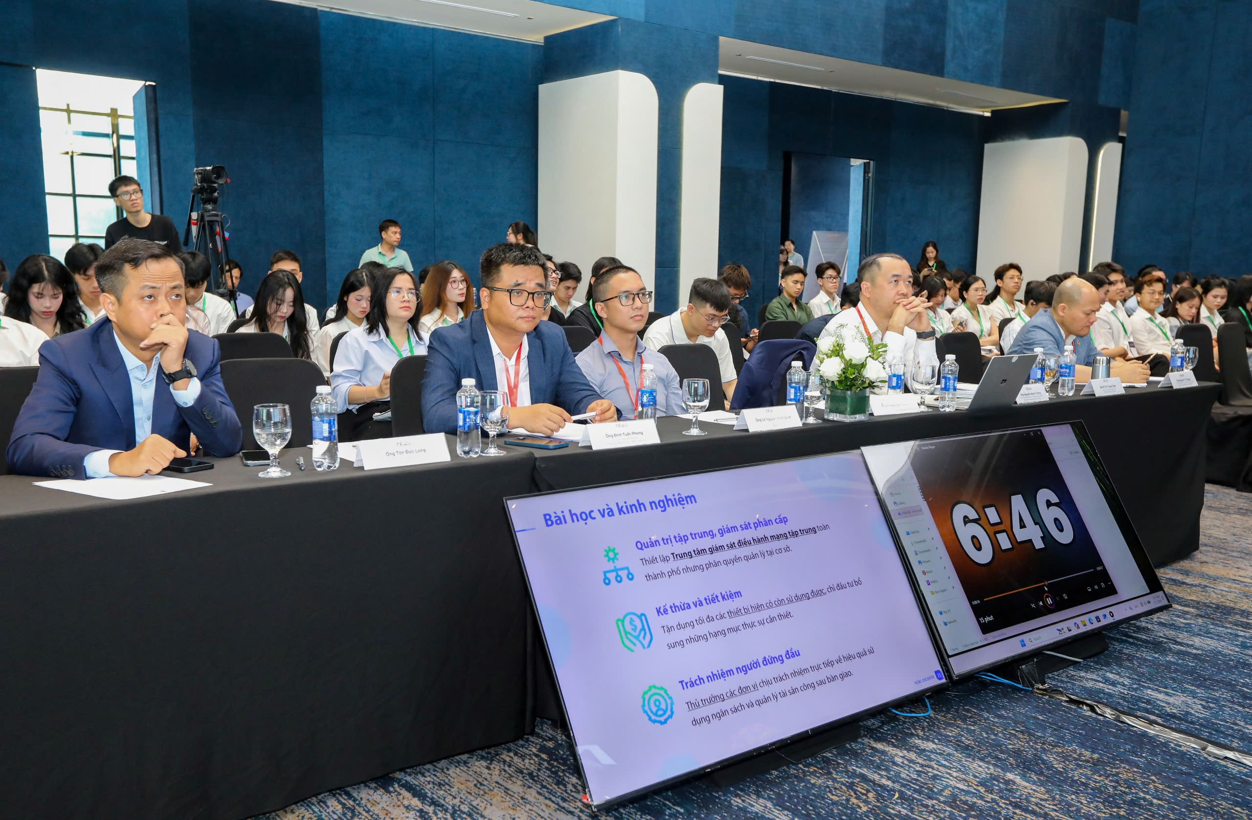 Các chuyên gia trong Hội thảo “Hạ tầng số và năng lượng cho AI”, Diễn đàn Cấp cao Chuyển đổi số Việt Nam - Châu Á 2026 (Vietnam – ASIA DX Summit 2026)