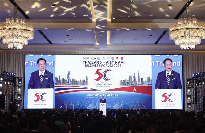 Thủ tướng Thái Lan Anutin Charnvirakul phát biểu tại Diễn đàn PG88 Link Dễ Nhớ Pg88.com Việt Nam - Thái Lan. Ảnh: TTXVN