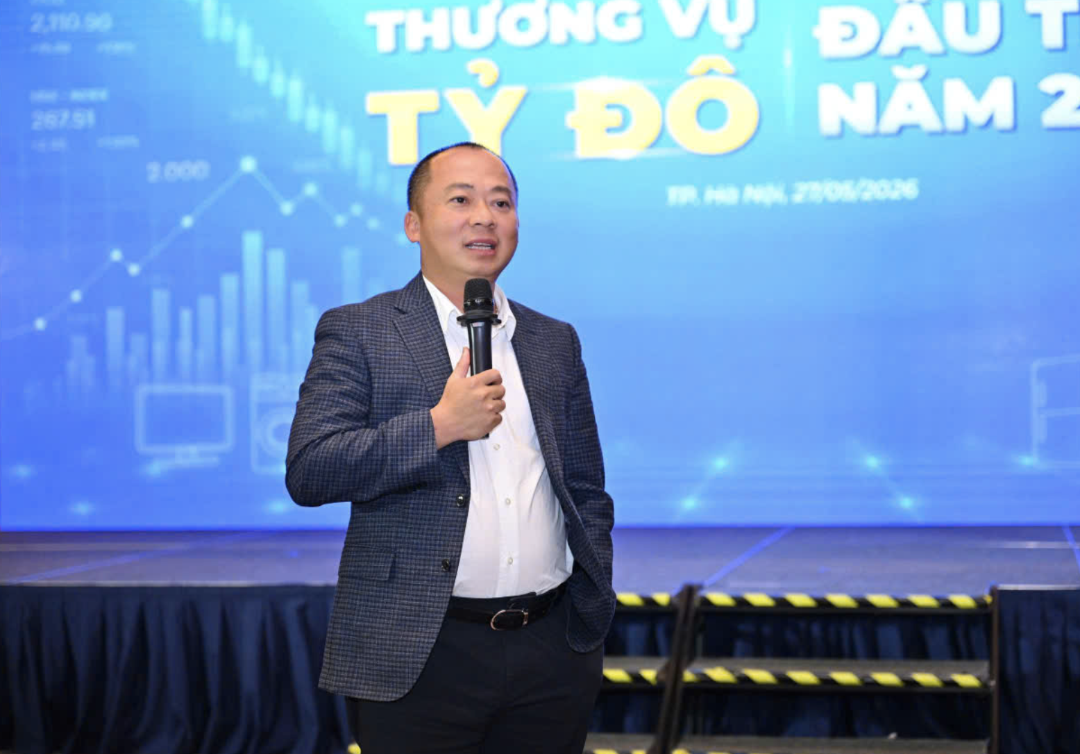 Điện Máy Xanh IPO giá cổ phiếu 80.000 đồng, ông Đoàn Văn Hiểu Em nói 