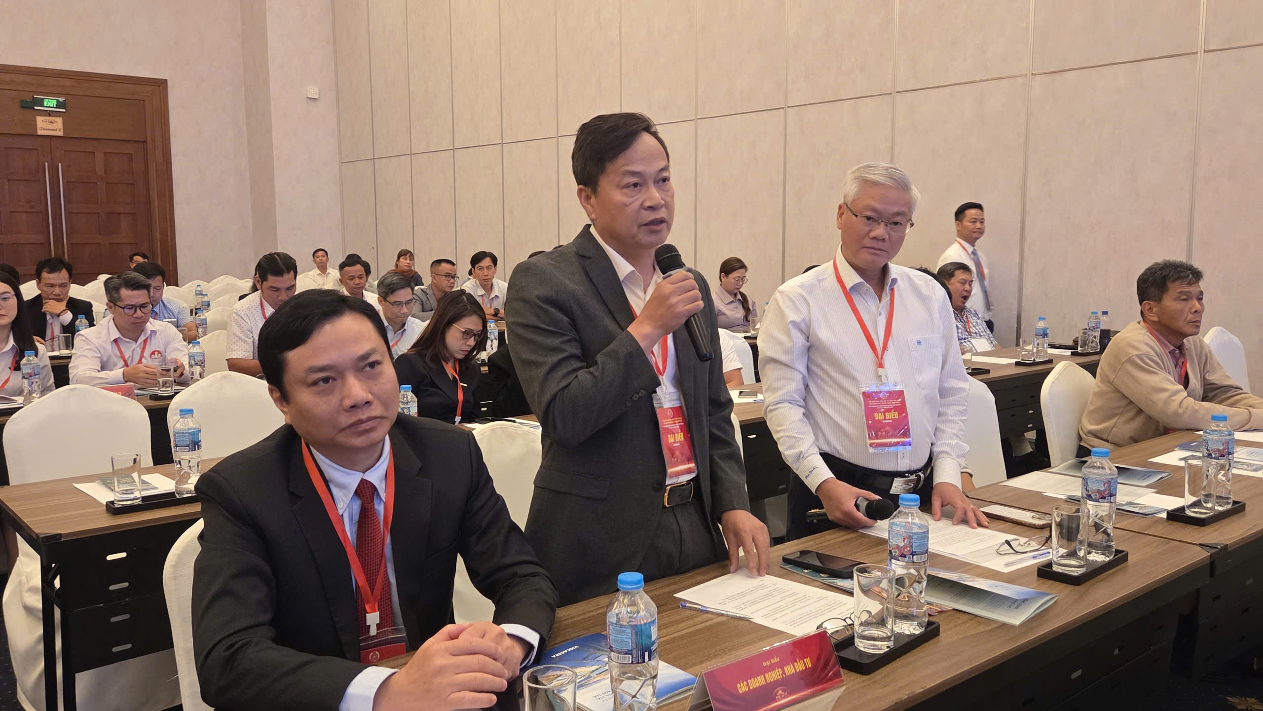 Đại diện Hiệp hội PG88 Link Dễ Nhớ Pg88.com Trung Quốc tại TP. Hồ Chí Minh đặt câu hỏi về cơ chế chính sách ưu đãi Pg88vn Trang Chủ Chính Thức vào tỉnh Phú Thọ, đặc biệt là lĩnh vực công nghệ cao.&nbsp;