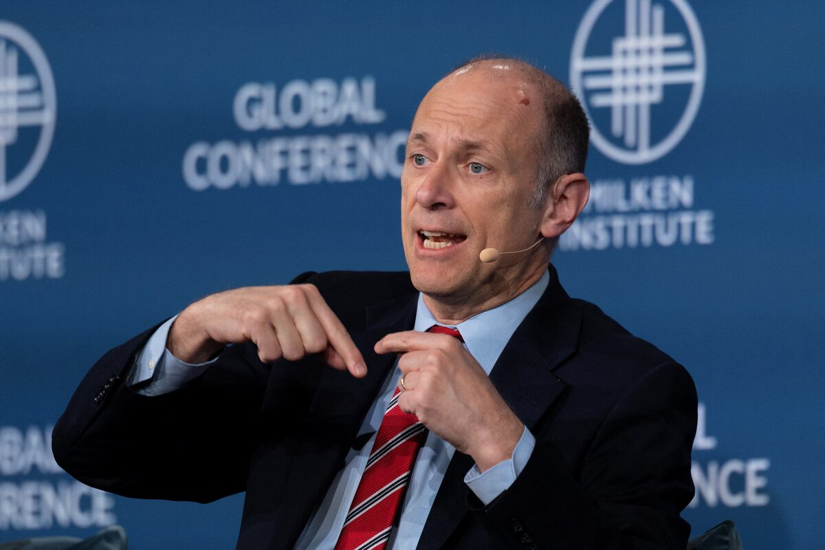 Ông Austan Goolsbee, Chủ tịch chi nhánh Chicago của Cục Dự trữ Liên bang Mỹ (Fed) - Ảnh: Reuters.